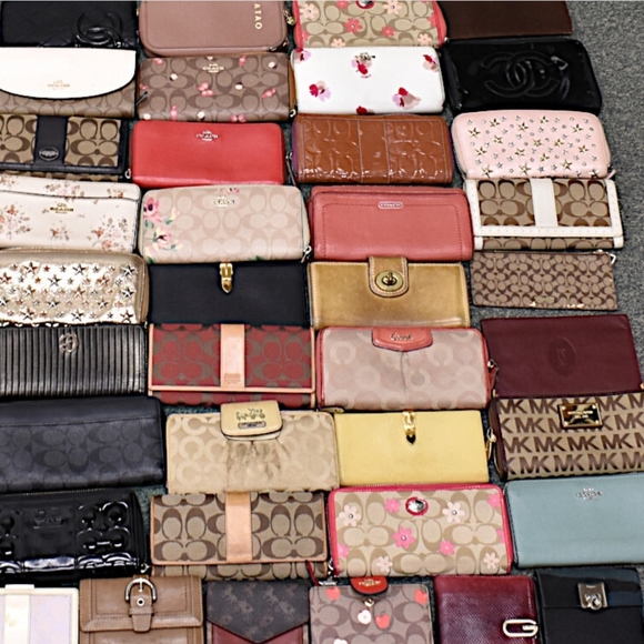 FLYER CREATED FOR A POSH SHOW - Picture 5 of 10